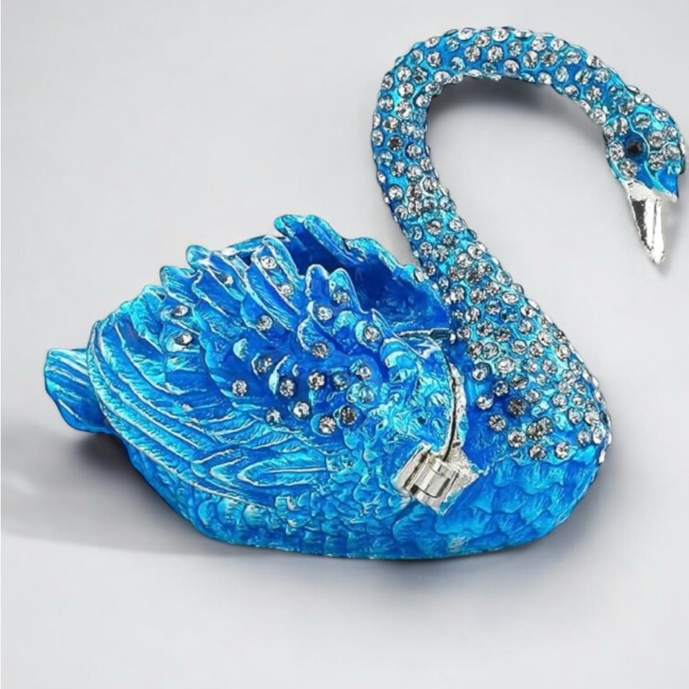 ✨ Blue Crystal Swan Trinket Box – Jeweled Keepsake & Ring Holder, Gift Idea
